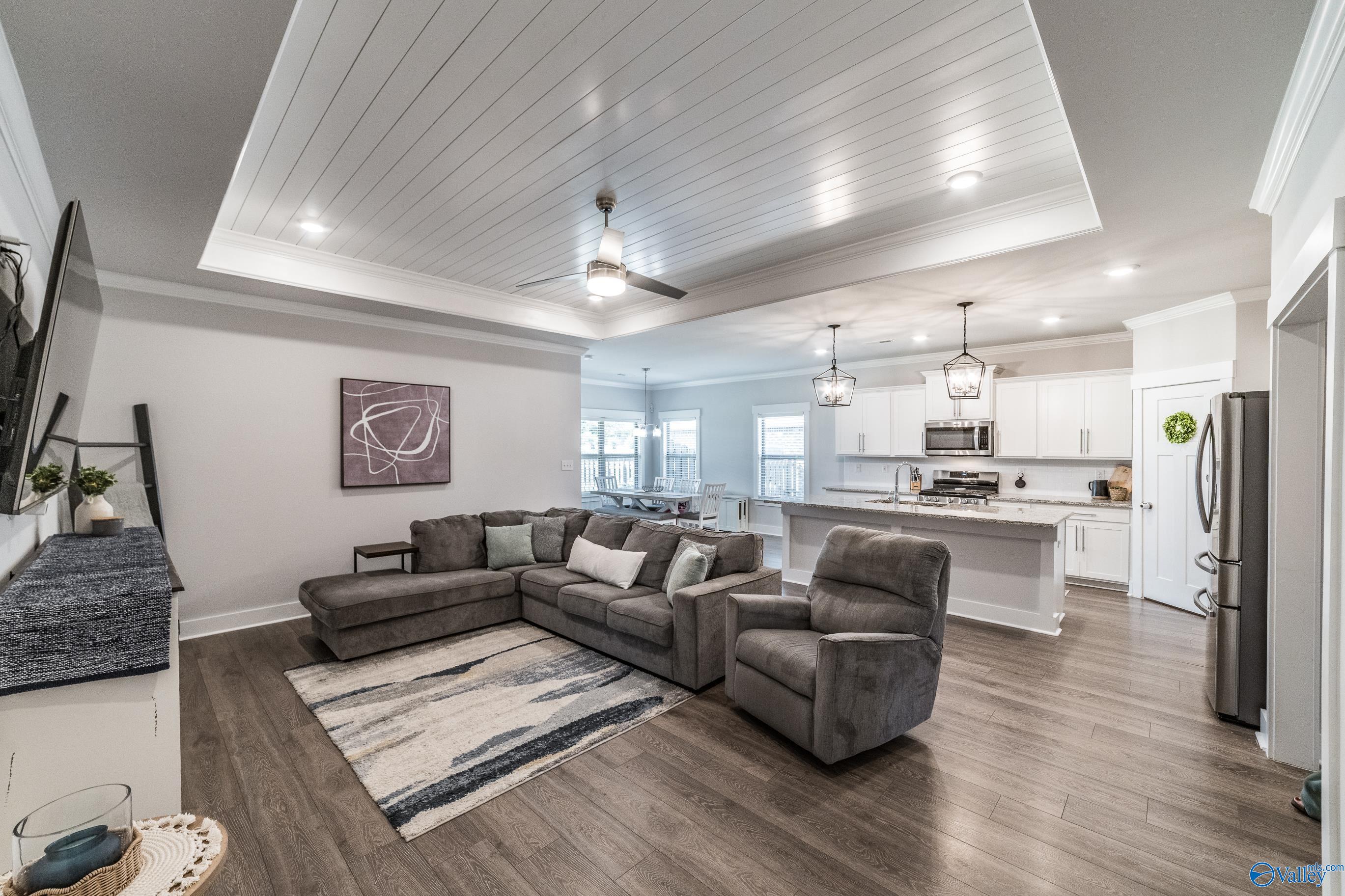 21986 Natures Cove Drive, Athens, Alabama image 5