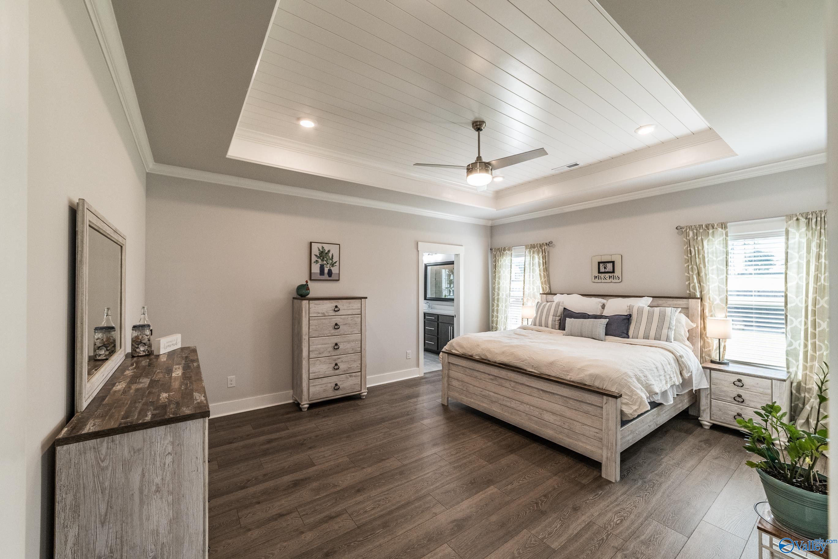 21986 Natures Cove Drive, Athens, Alabama image 12