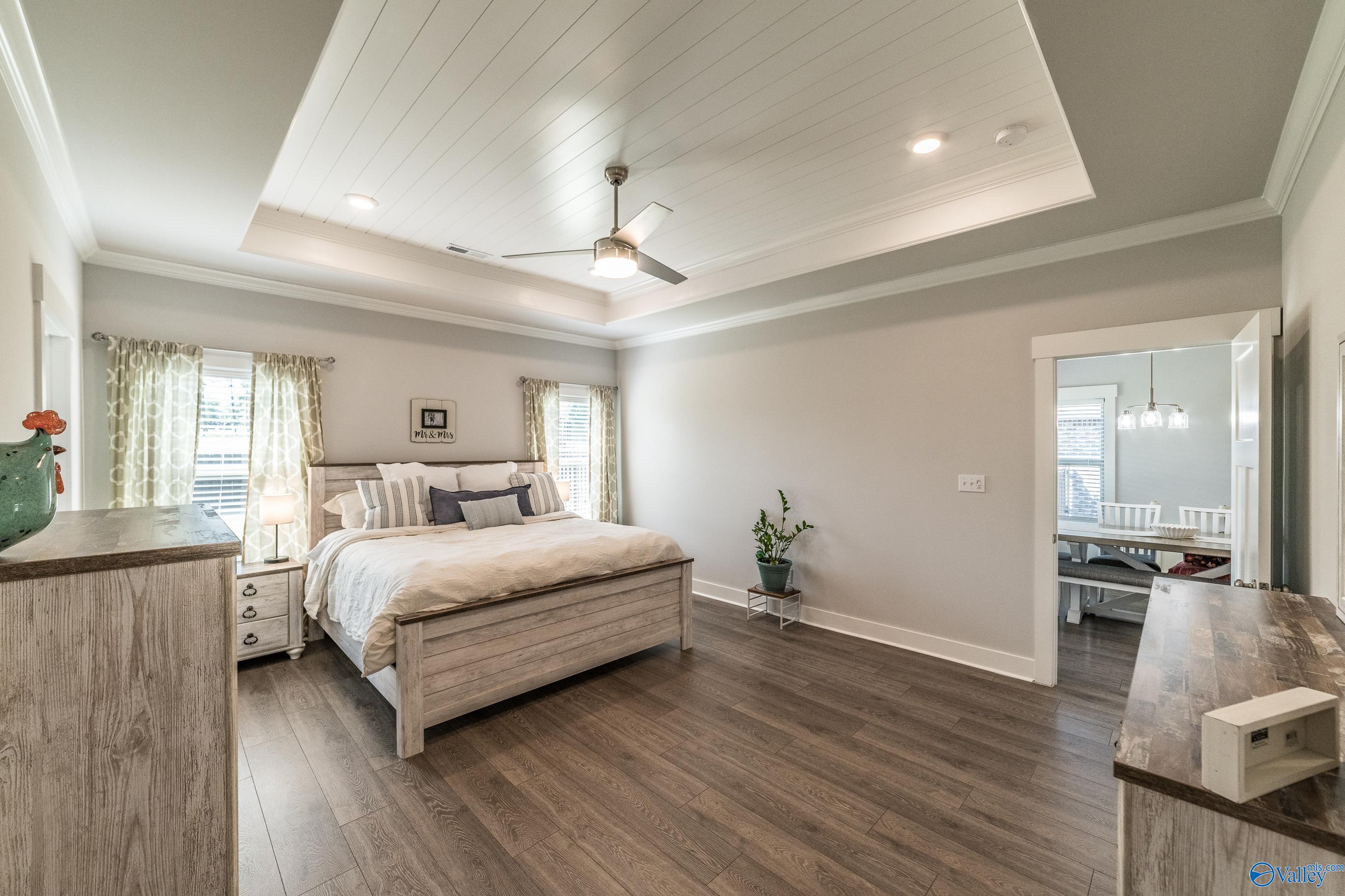 21986 Natures Cove Drive, Athens, Alabama image 13