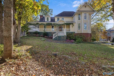 Homes For Sale - 10204 Everest Drive<br/> Madison County, Huntsville, AL 35803