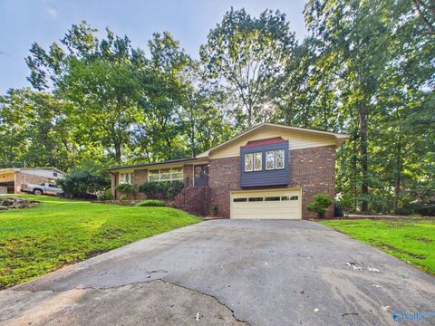 Homes For Rent - 6808 Jones Valley Drive<br/> Huntsville, AL 35802