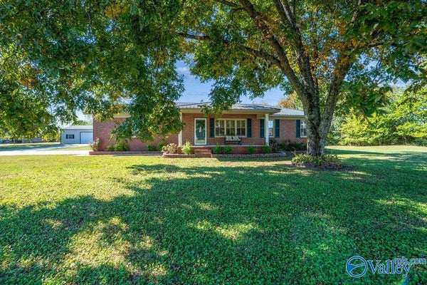 273 MCPETERS RD, GRANT, AL 35747 - Image de5d1f7f982b8d61298c1ed66acf9b0d/542859196