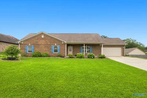 Homes For Sale - 1070 Murphy Hill Road<br/> Toney, AL 35773