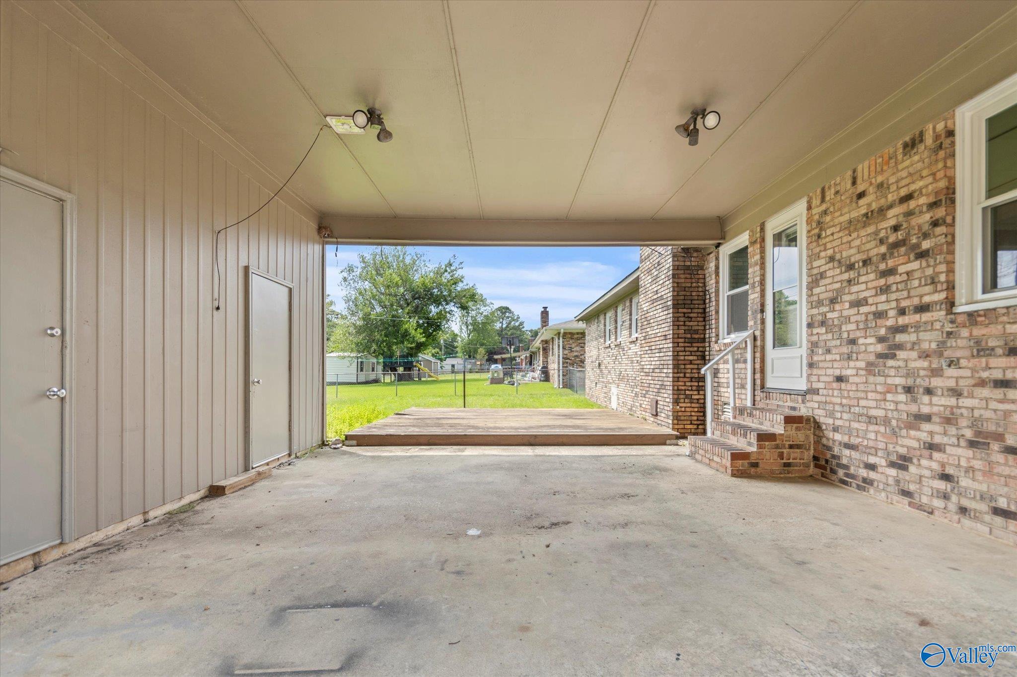 605 Holland Drive, Decatur, Alabama image 28