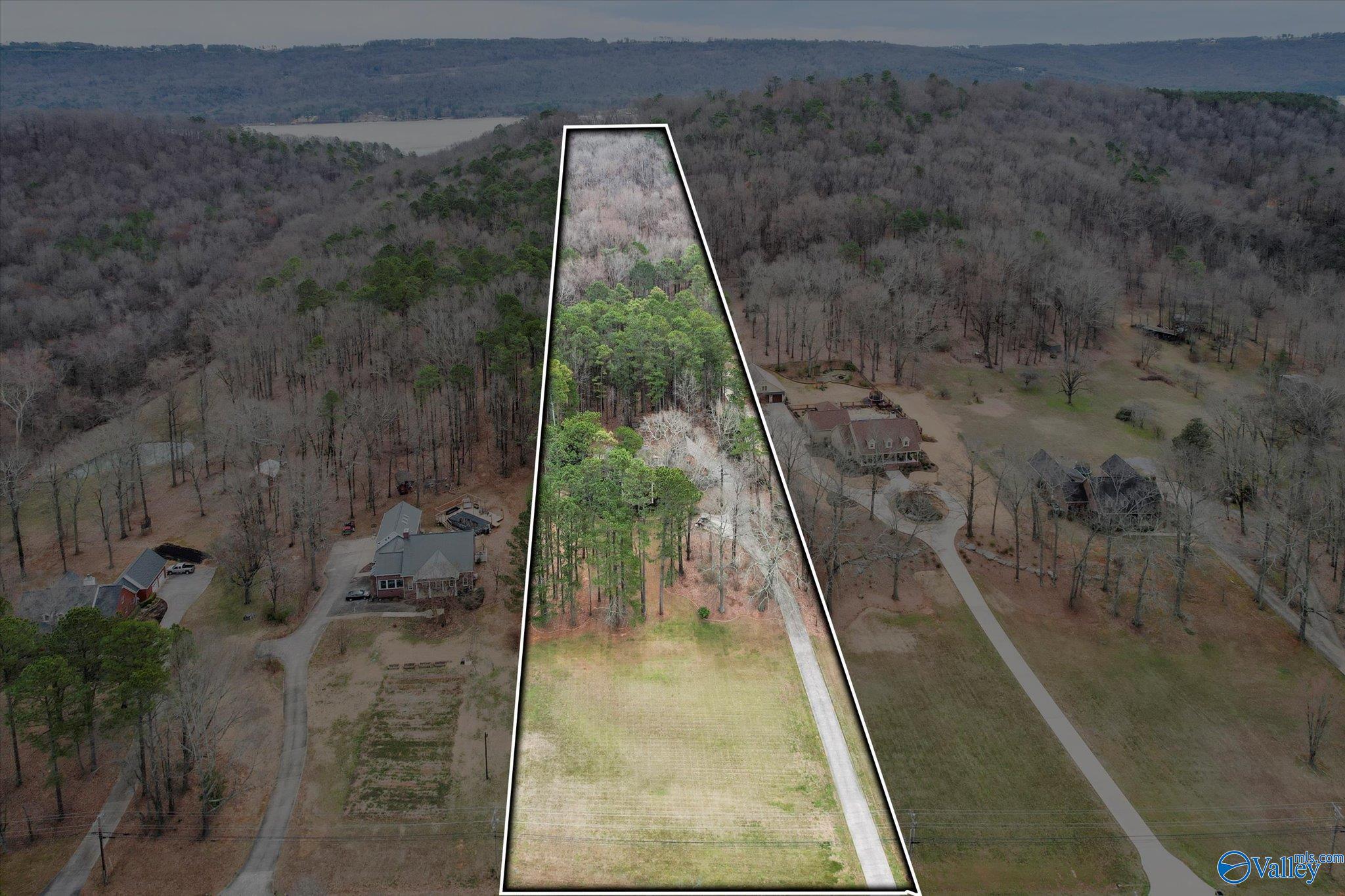 2939 Clemons Road, Scottsboro, Alabama image 12