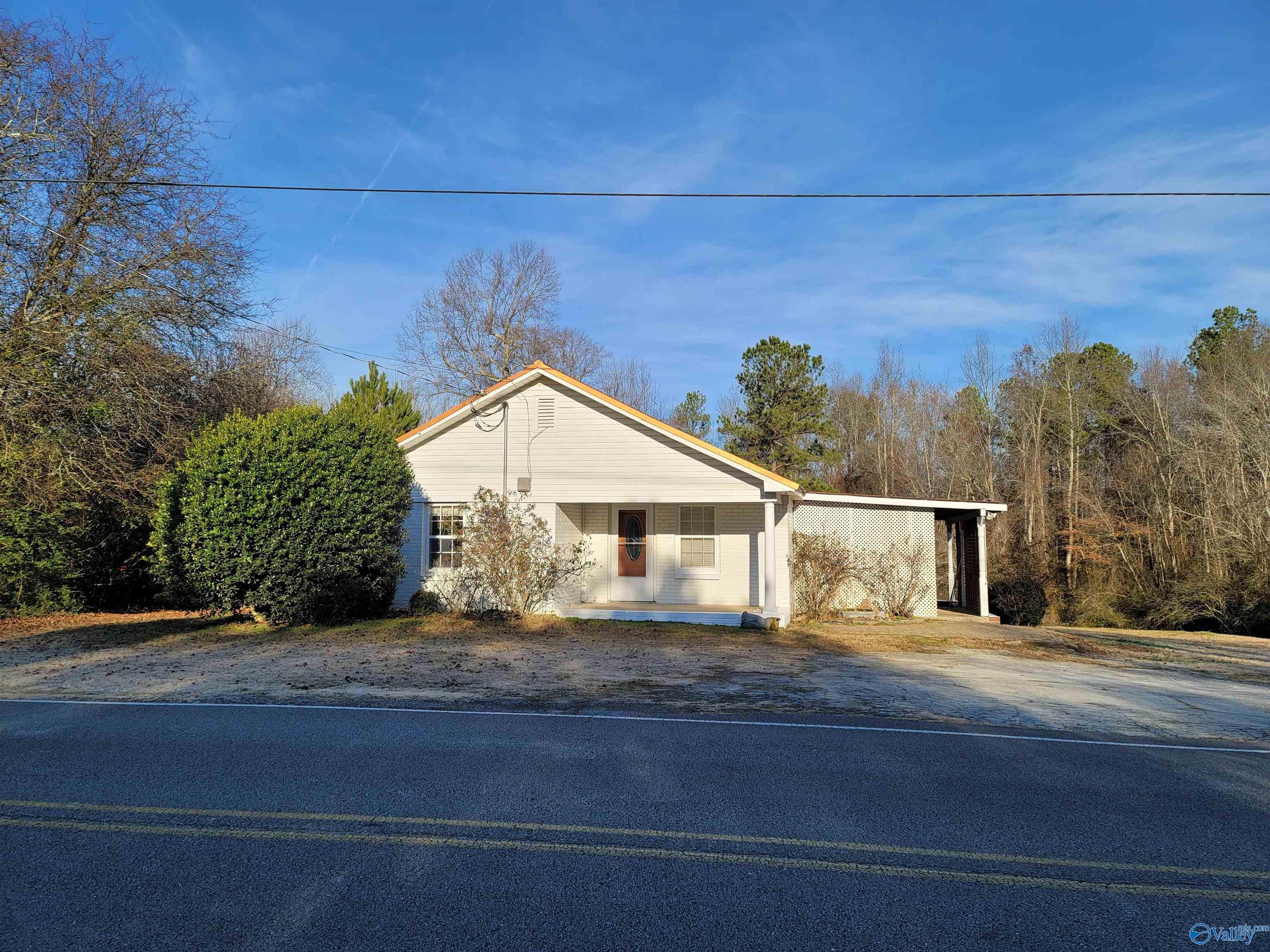 1261 Mobbs School Road, Arab, Alabama image 2