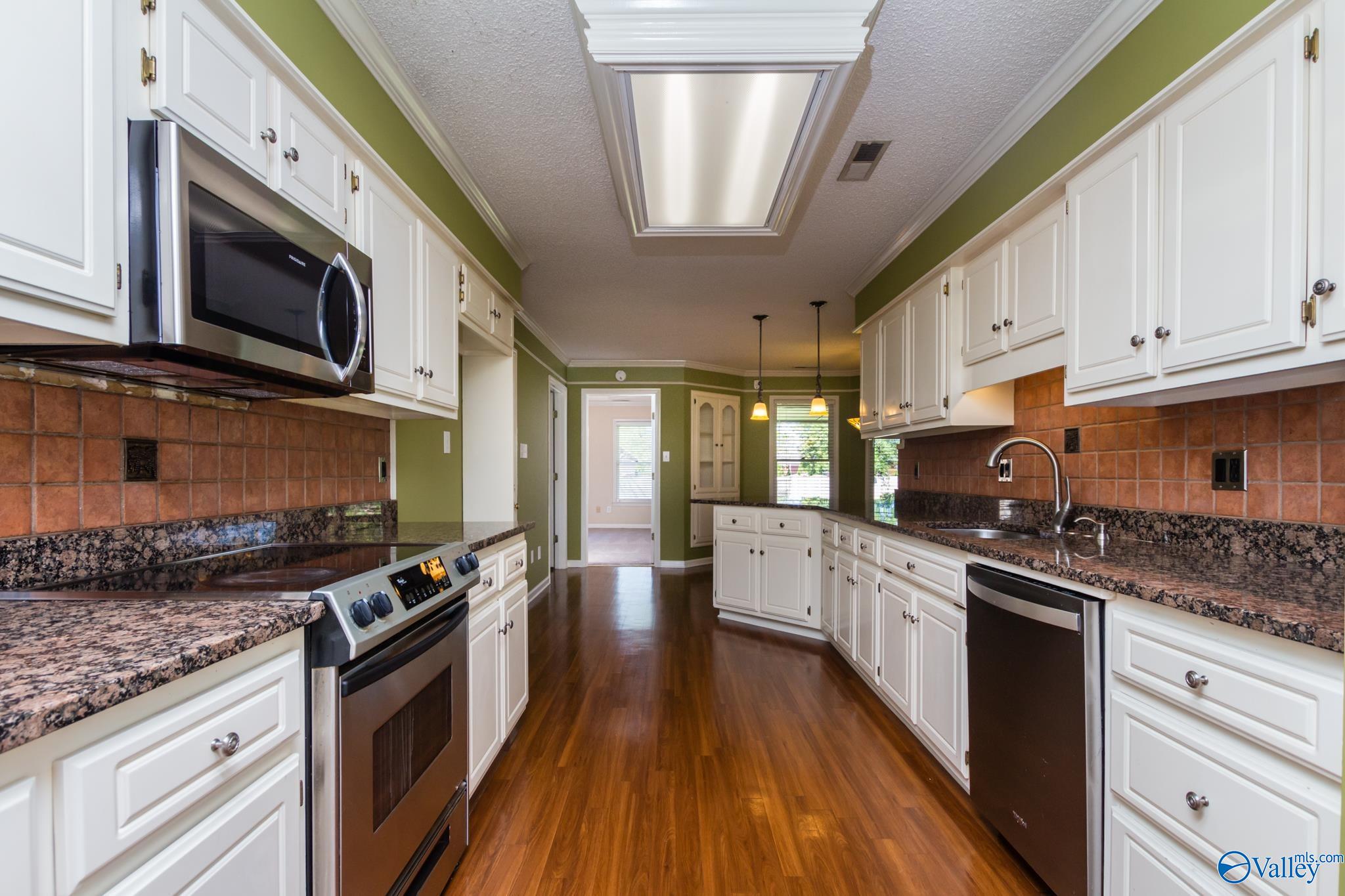 1915 Shepard Drive, Decatur, Alabama image 13