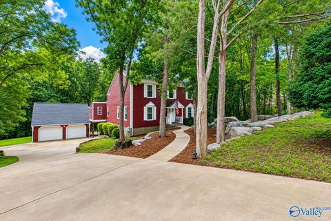 Homes For Sale - 706 Forrest Heights Drive<br/> Madison County, Huntsville, AL 35802