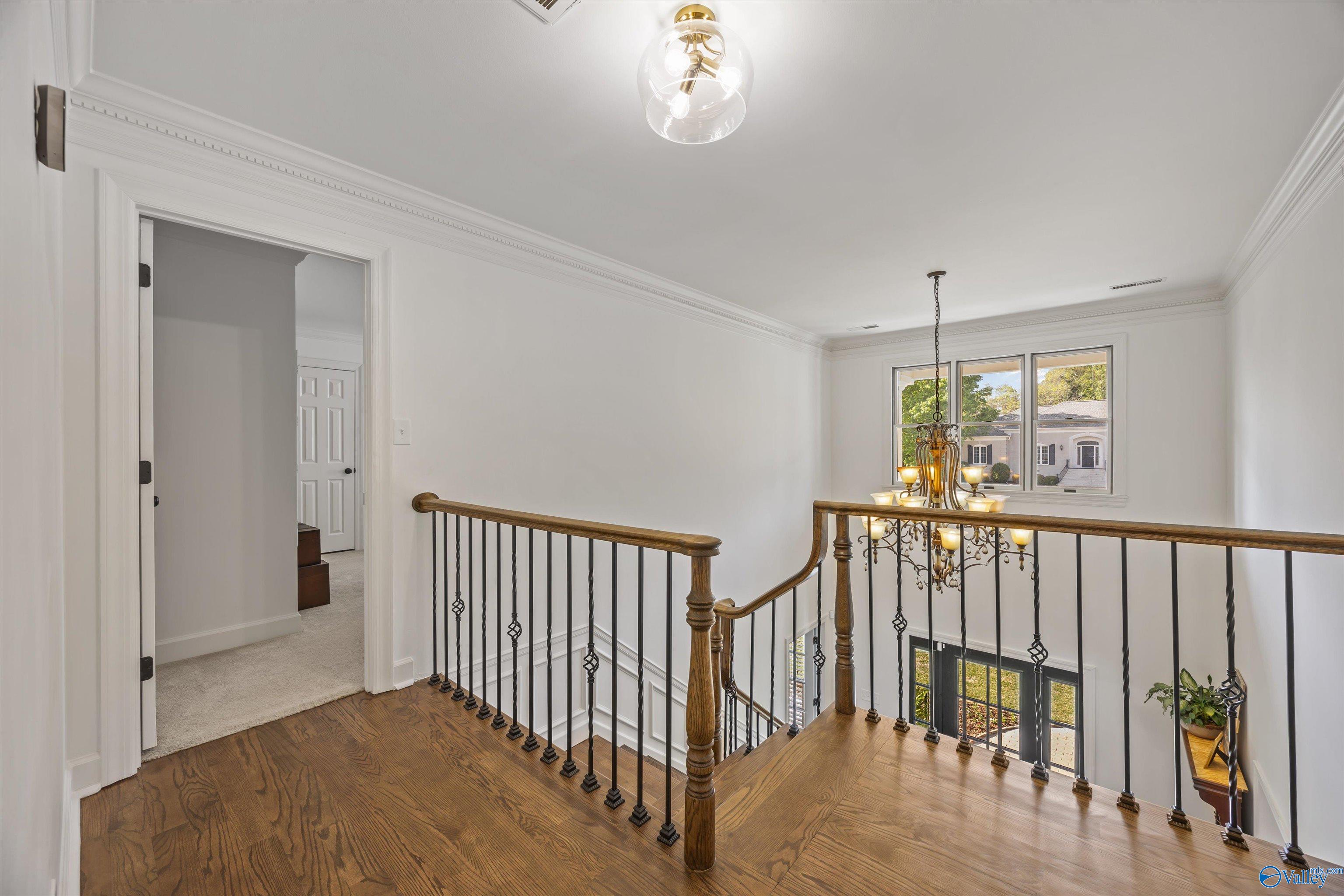 Huntsville, Alabama, 35802, United States, 5 Bedrooms Bedrooms, ,5 BathroomsBathrooms,Residential,Active,2037546