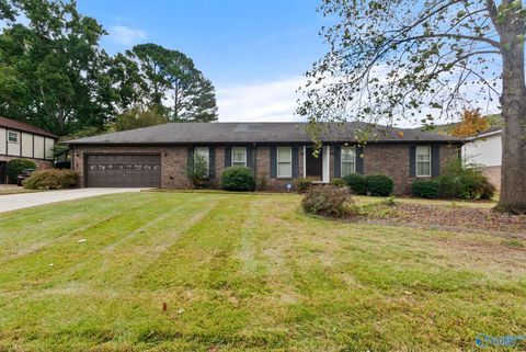 Homes For Sale - 9411 SE Ojay Drive<br/> Huntsville, AL 35803