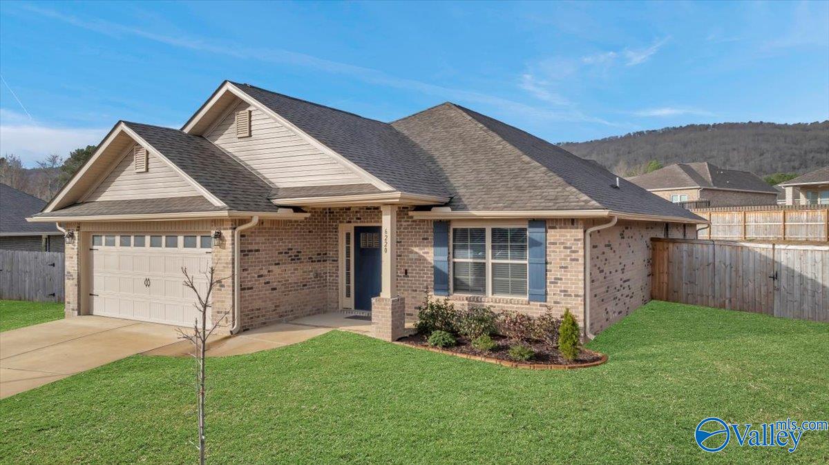 6220 SE Eagle Point Circle, Owens Cross Roads, Alabama image 6