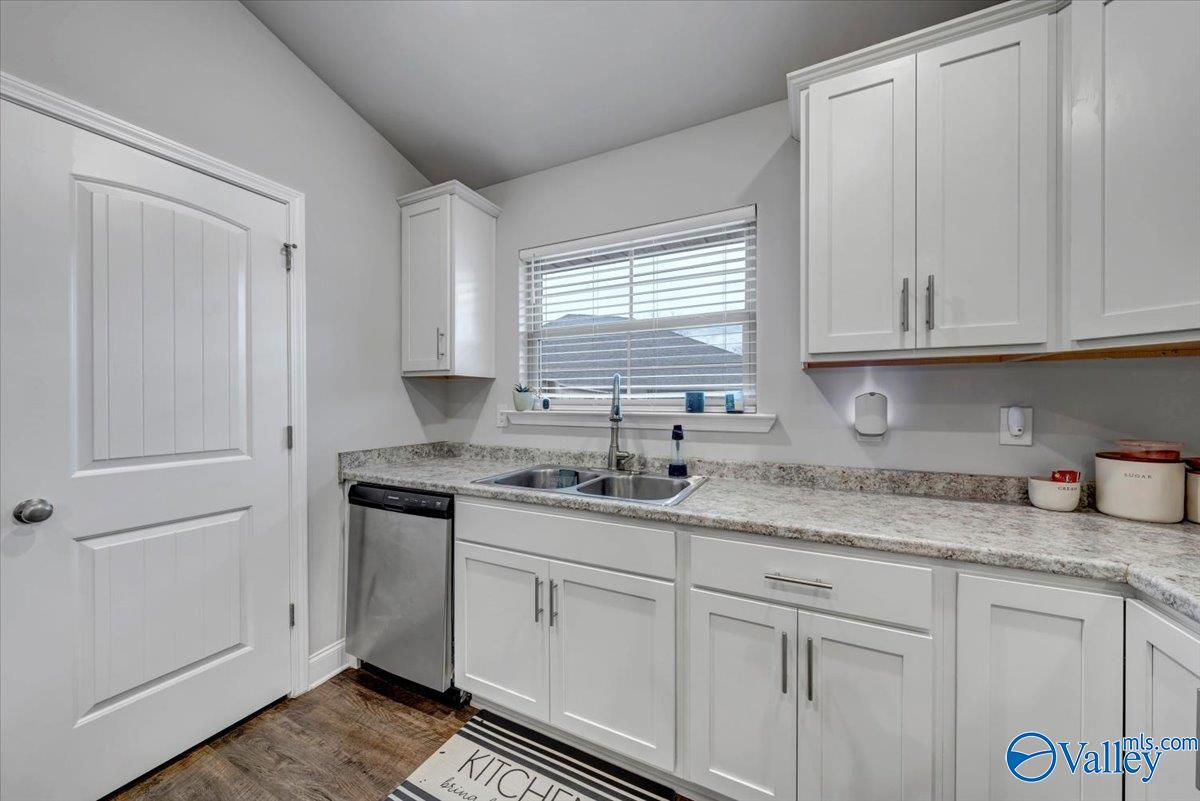 6220 SE Eagle Point Circle, Owens Cross Roads, Alabama image 12