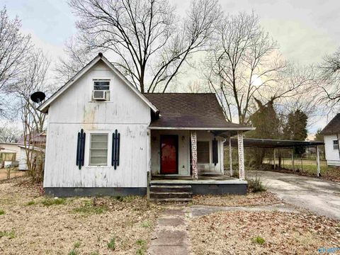 Homes For Sale - 14 Winona Ave<br/> Etowah County, Gadsden, AL 35904