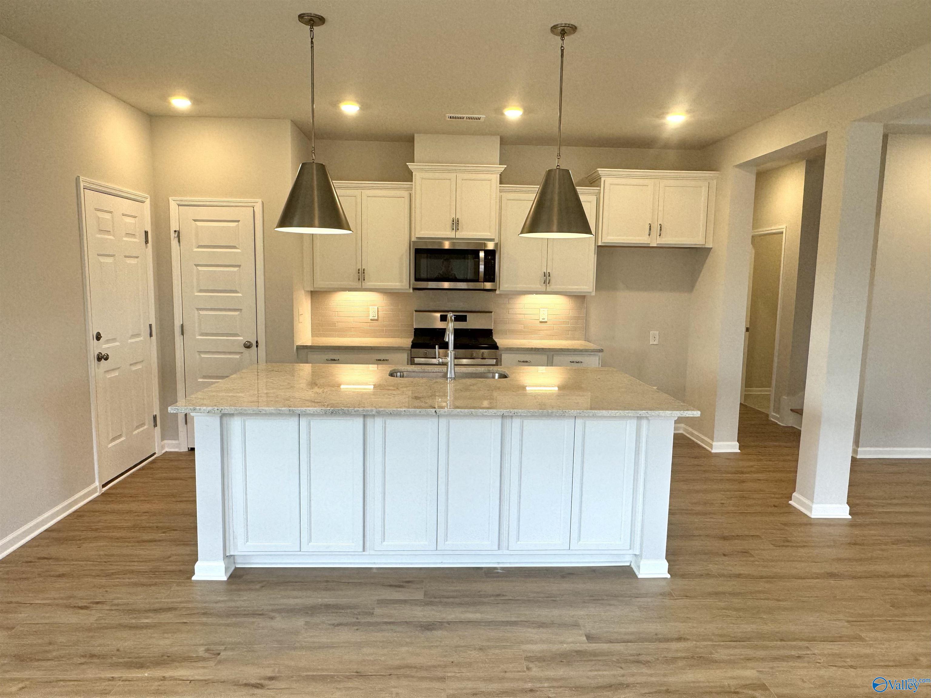 17359 Chelsea Street