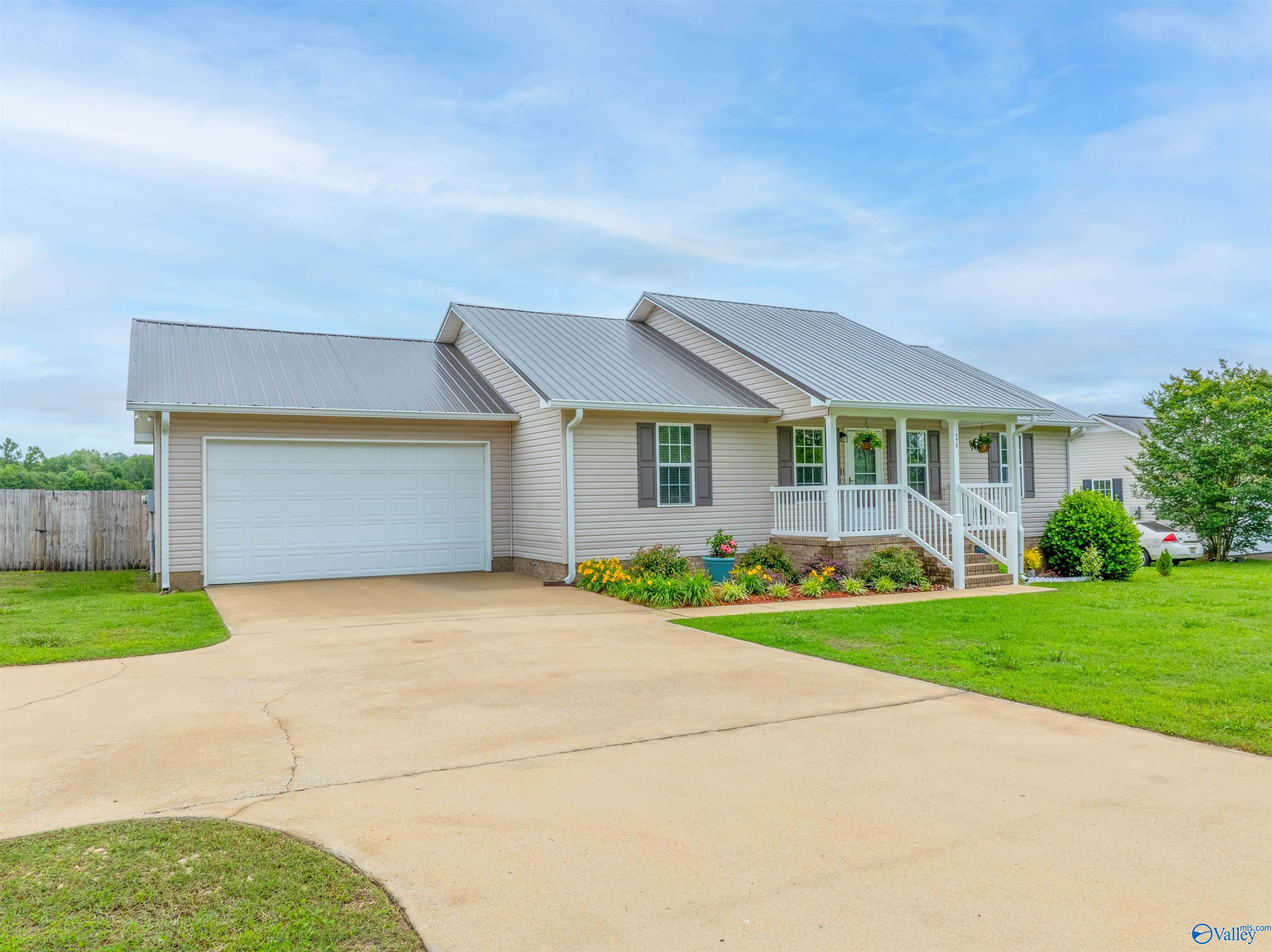 1588 Mount Vernon Road, Boaz, Alabama image 2