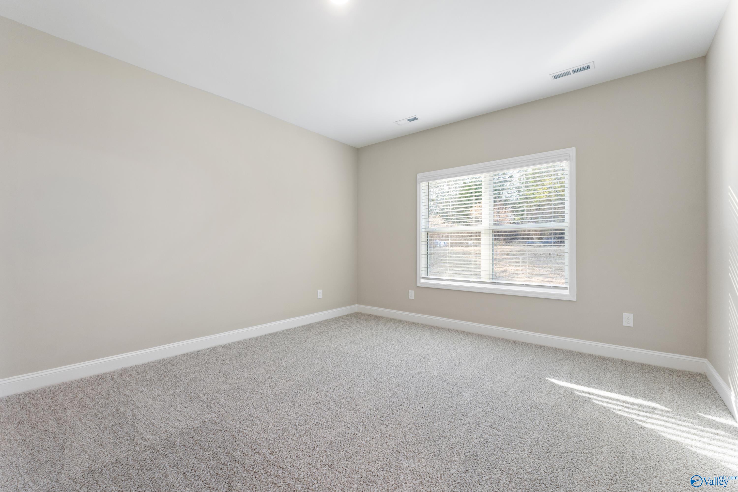151 Fall Meadow Drive, Harvest, Alabama image 12
