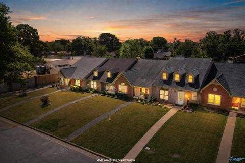 Townhouse For Sale - 405 Covina Drive<br/> Decatur, AL 35603