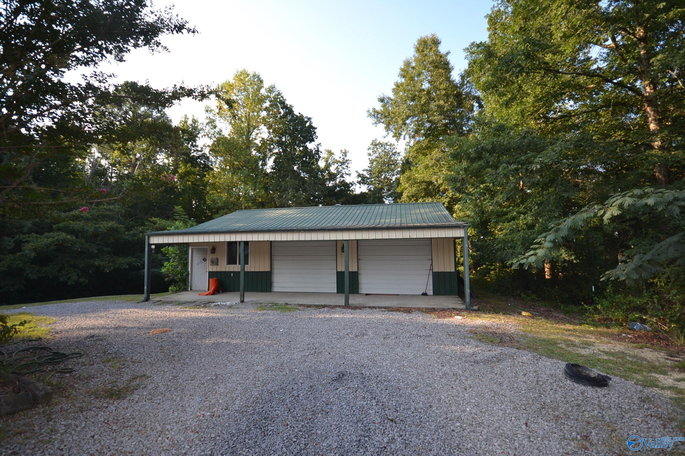 518 County Road 1135, Vinemont, Alabama image 2