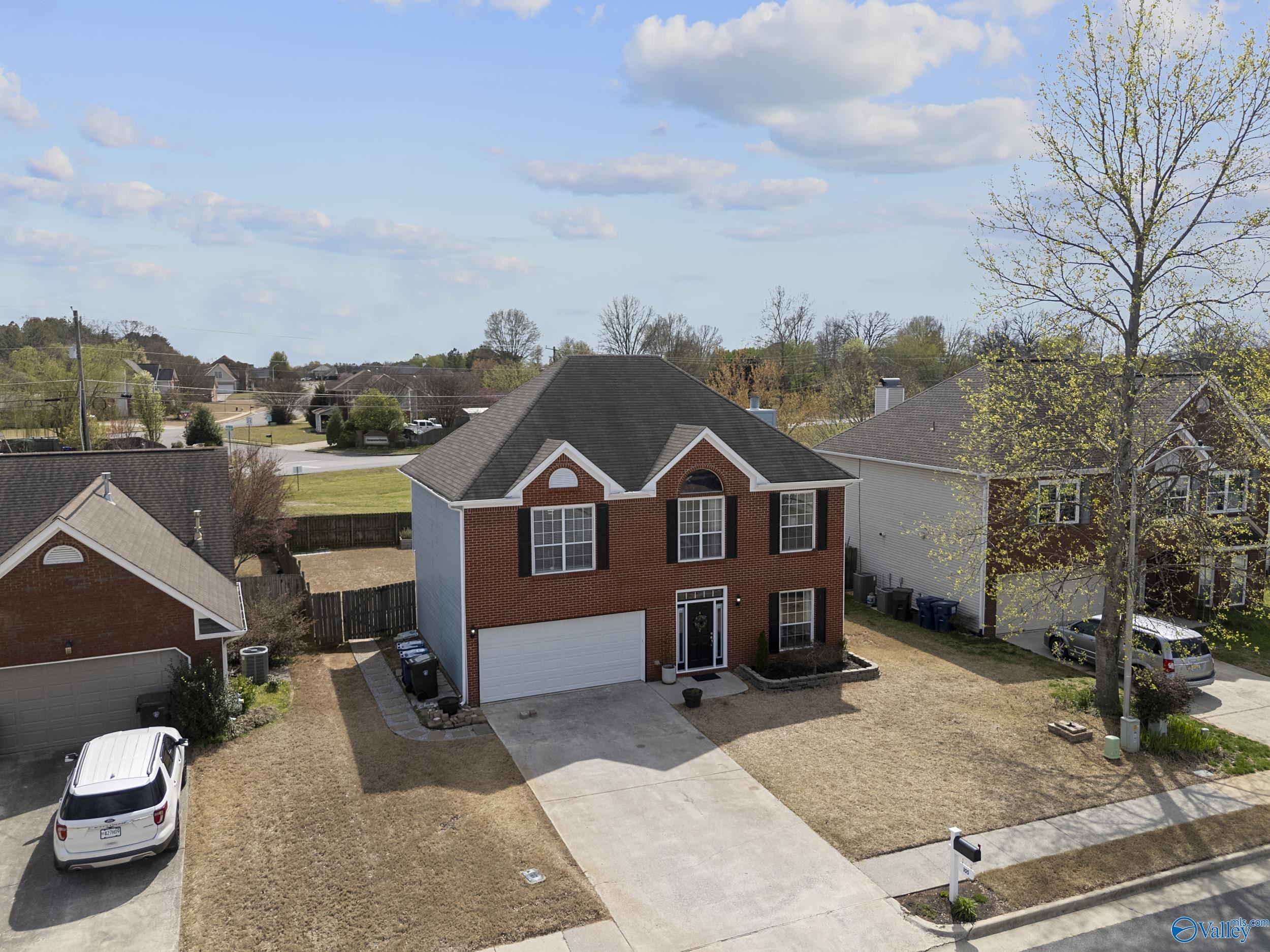 105 Eastfield Drive, Madison, Alabama image 3