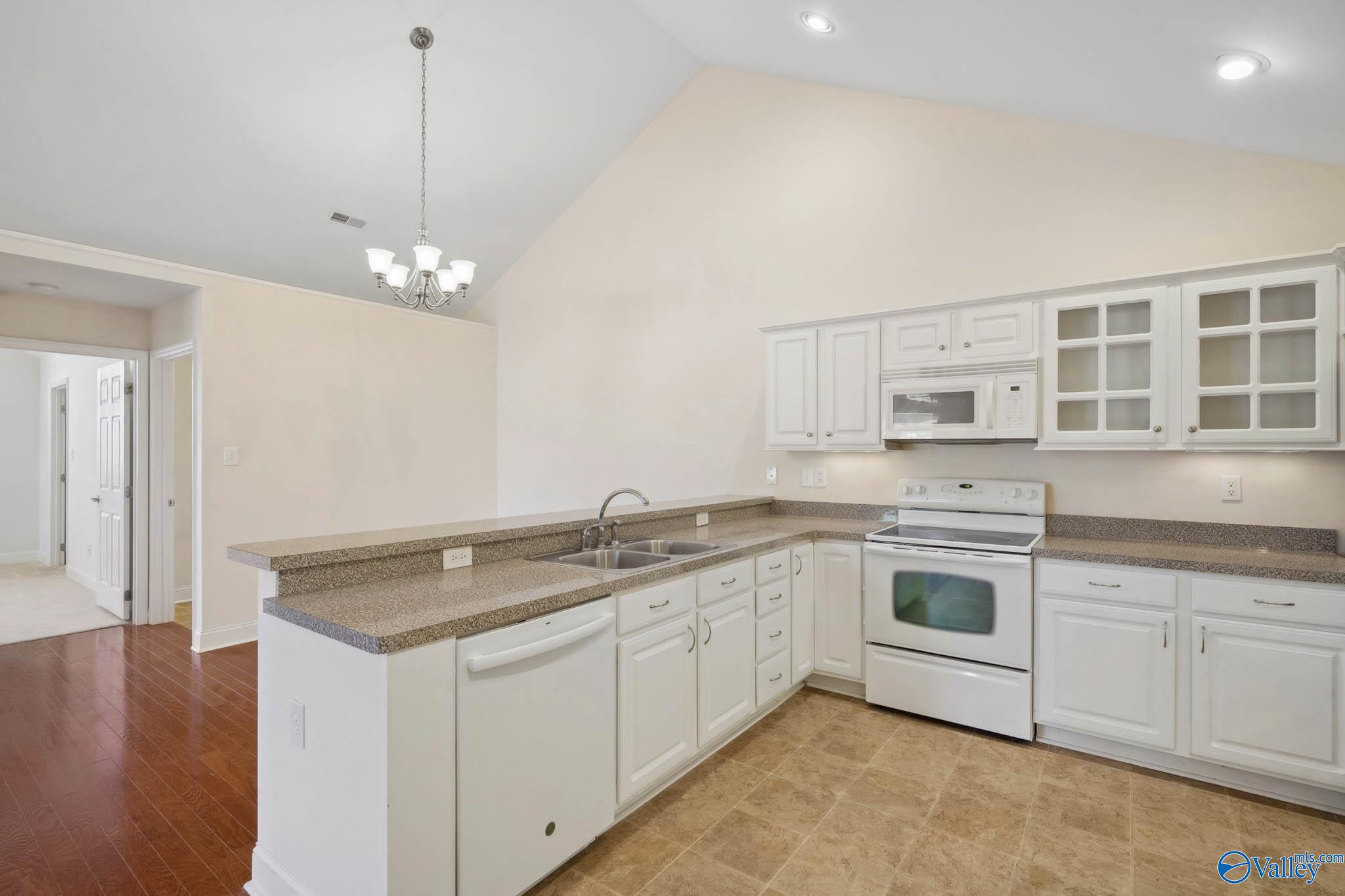 74 Laurel Lane #502, Brownsboro, Alabama image 13