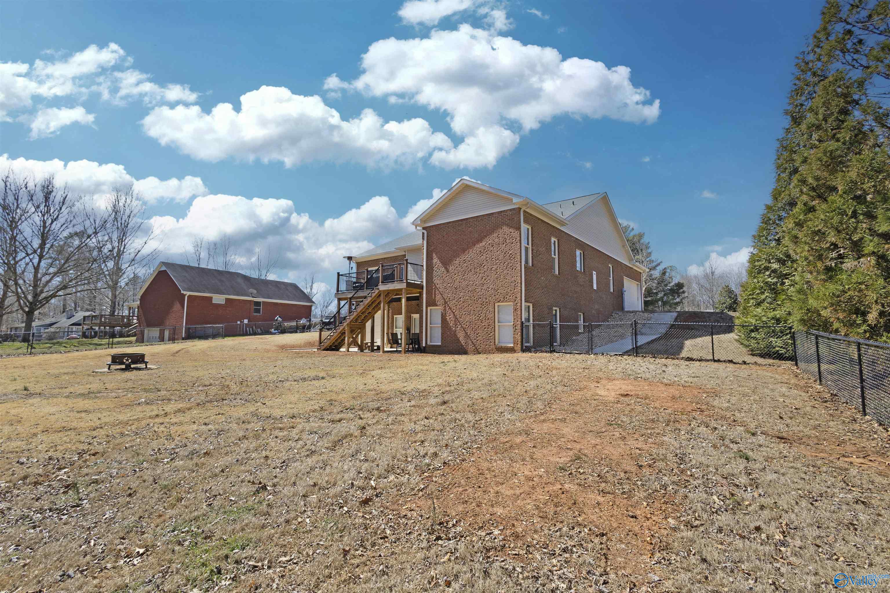 24512 Oak Drive, Elkmont, Alabama image 40