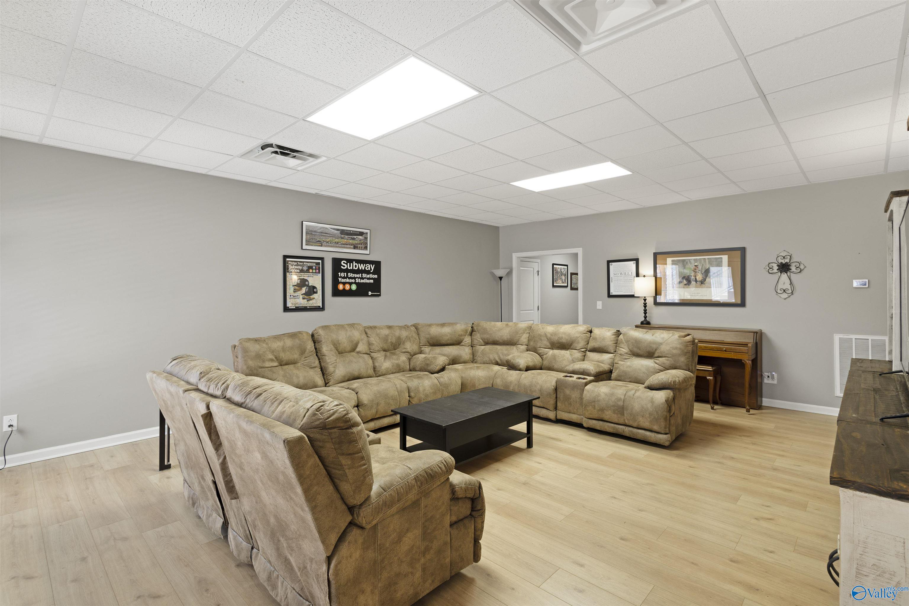 24512 Oak Drive, Elkmont, Alabama image 37
