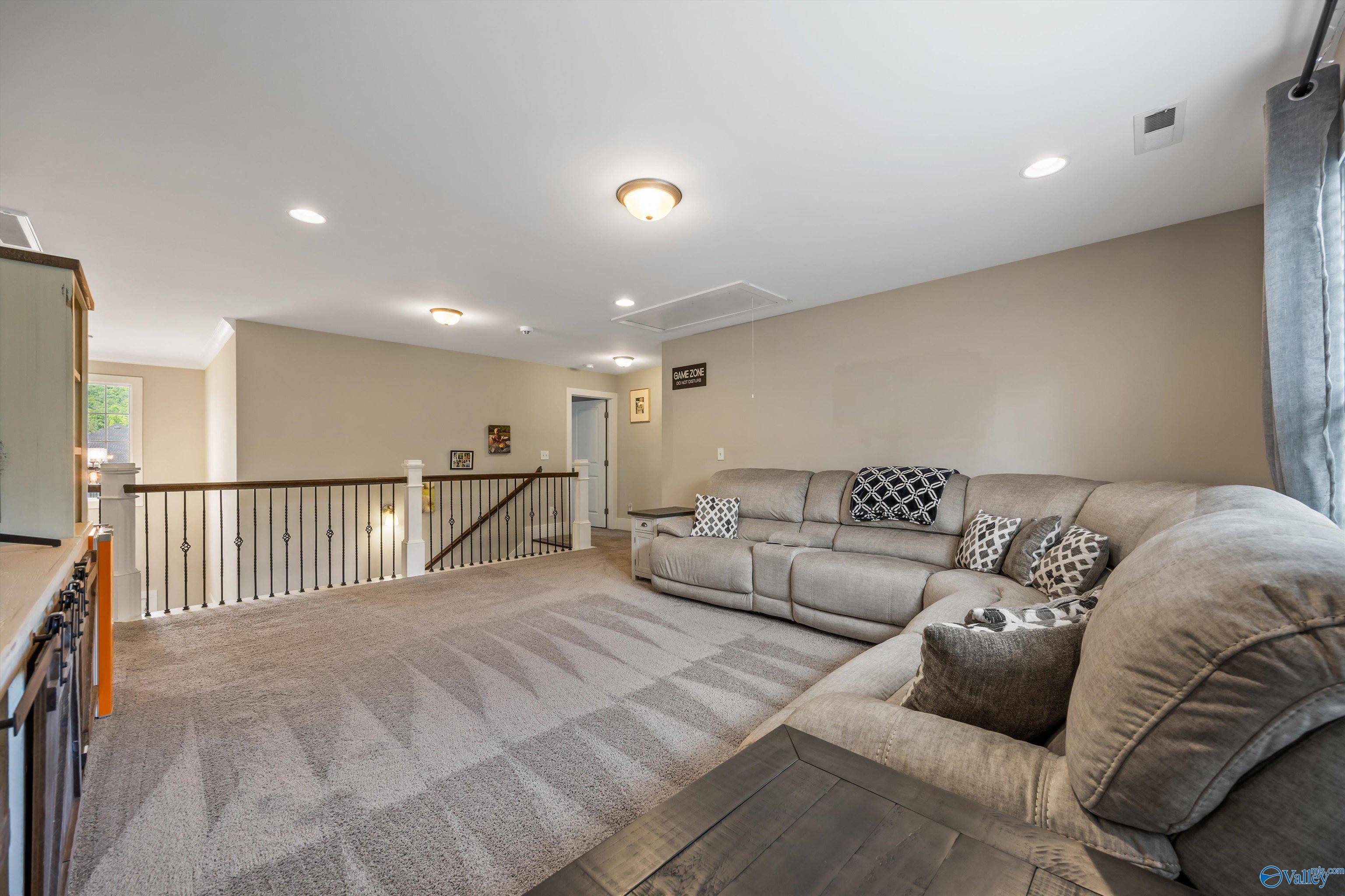 7114 Hickory Cove Way, Gurley, Alabama image 25