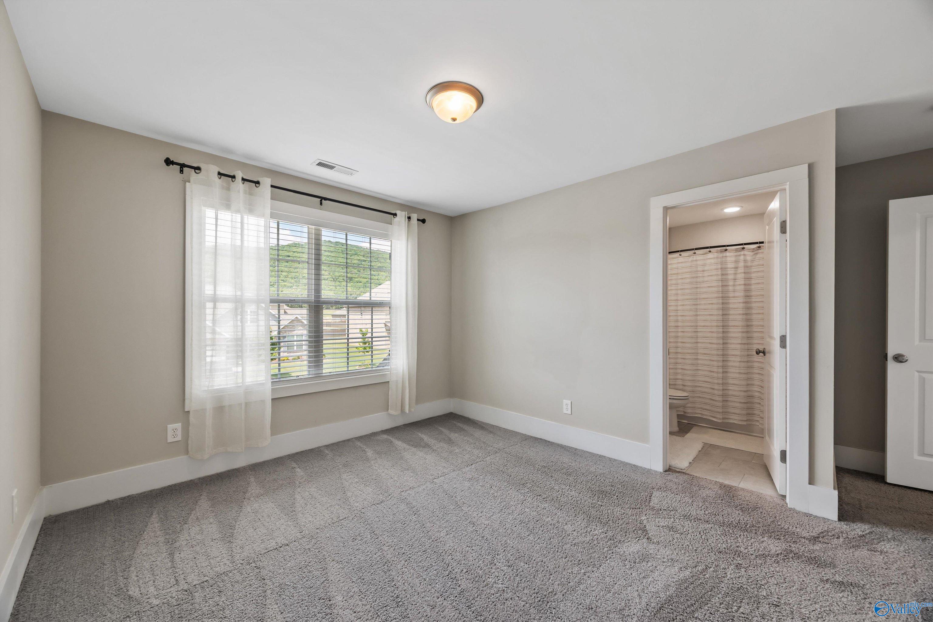 7114 Hickory Cove Way, Gurley, Alabama image 29