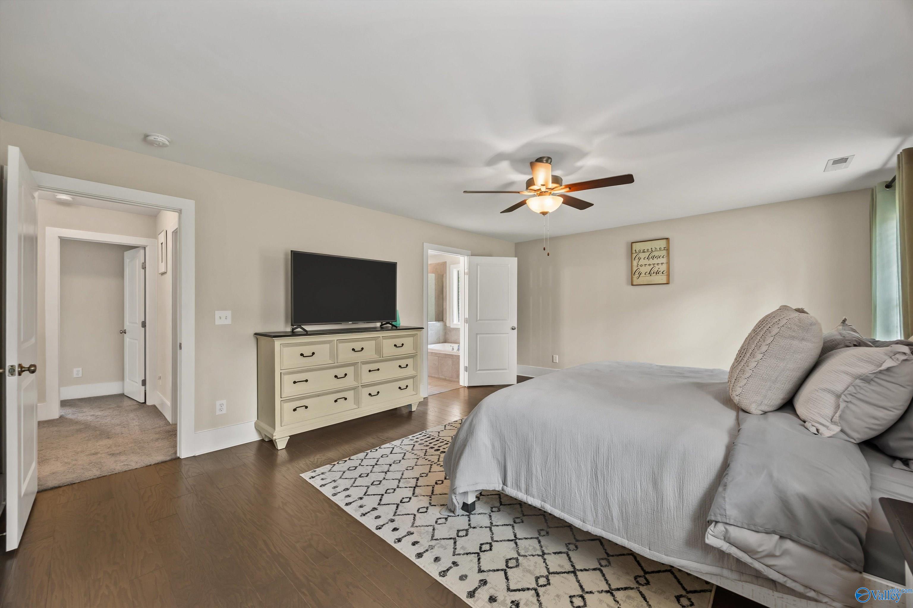 7114 Hickory Cove Way, Gurley, Alabama image 20