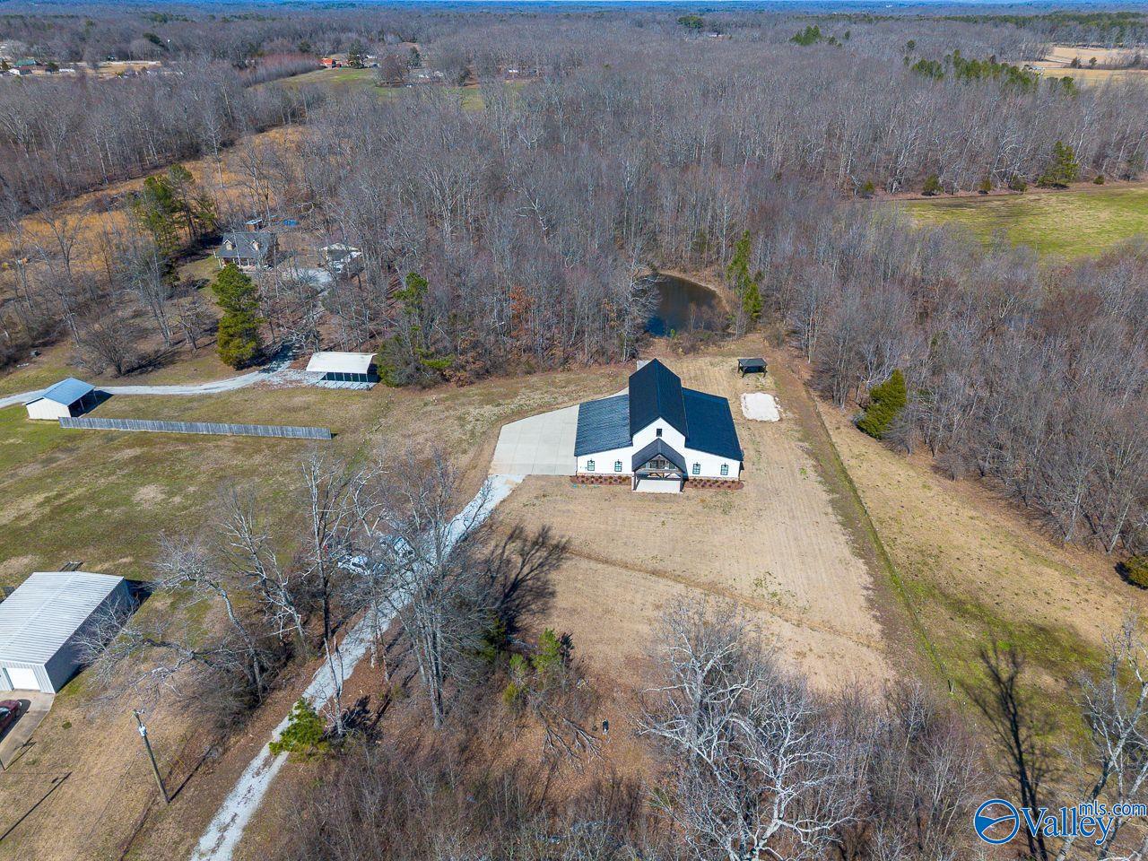 12317 Quinn Road, Athens, Alabama image 9