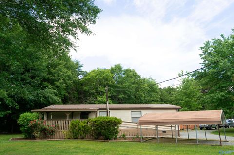 Mobile Home For Sale - 506 Murdock Road<br/> Fort Payne, AL 35967