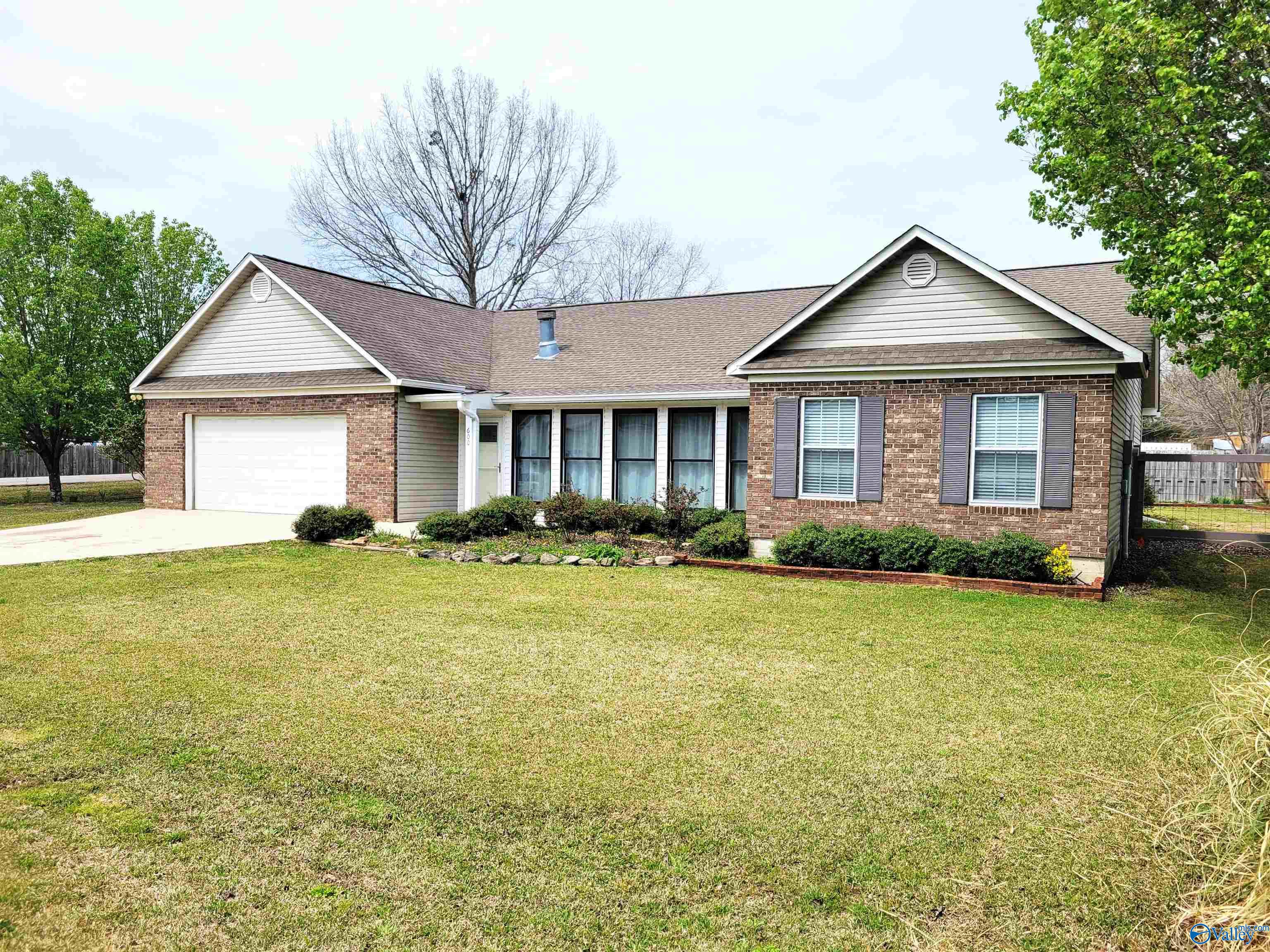 600 Mayfair Lane, Cullman, Alabama image 1