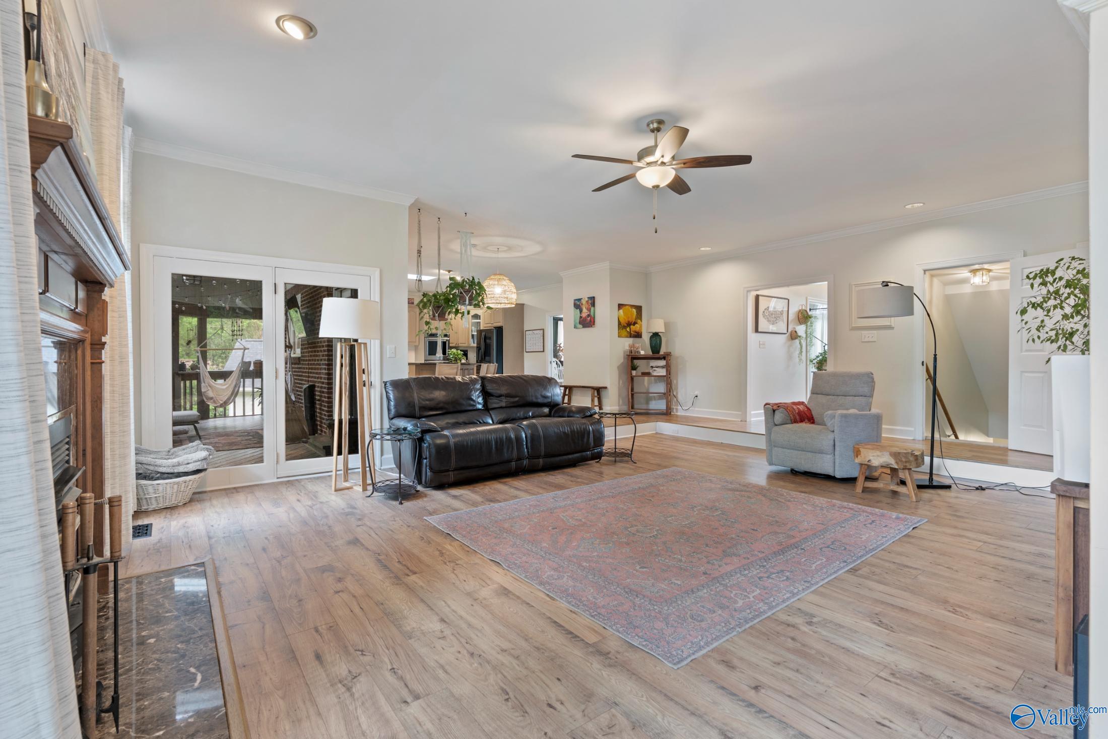 109 Cane Brook Court, Madison, Alabama image 7