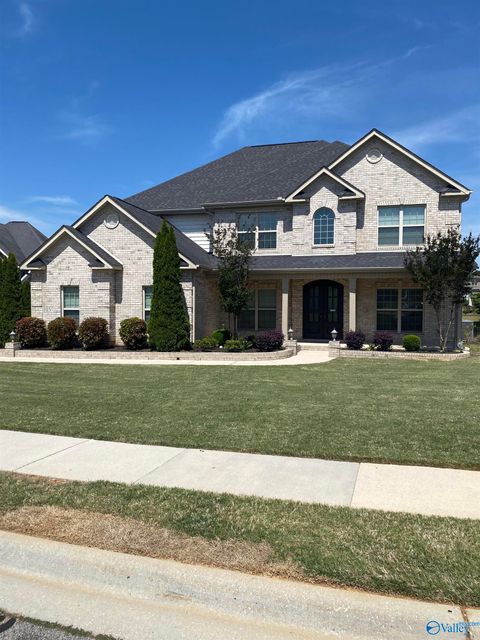 Photo of 105 Springhaven Drive NW, Madison, AL 35757 (MLS # 21917089)