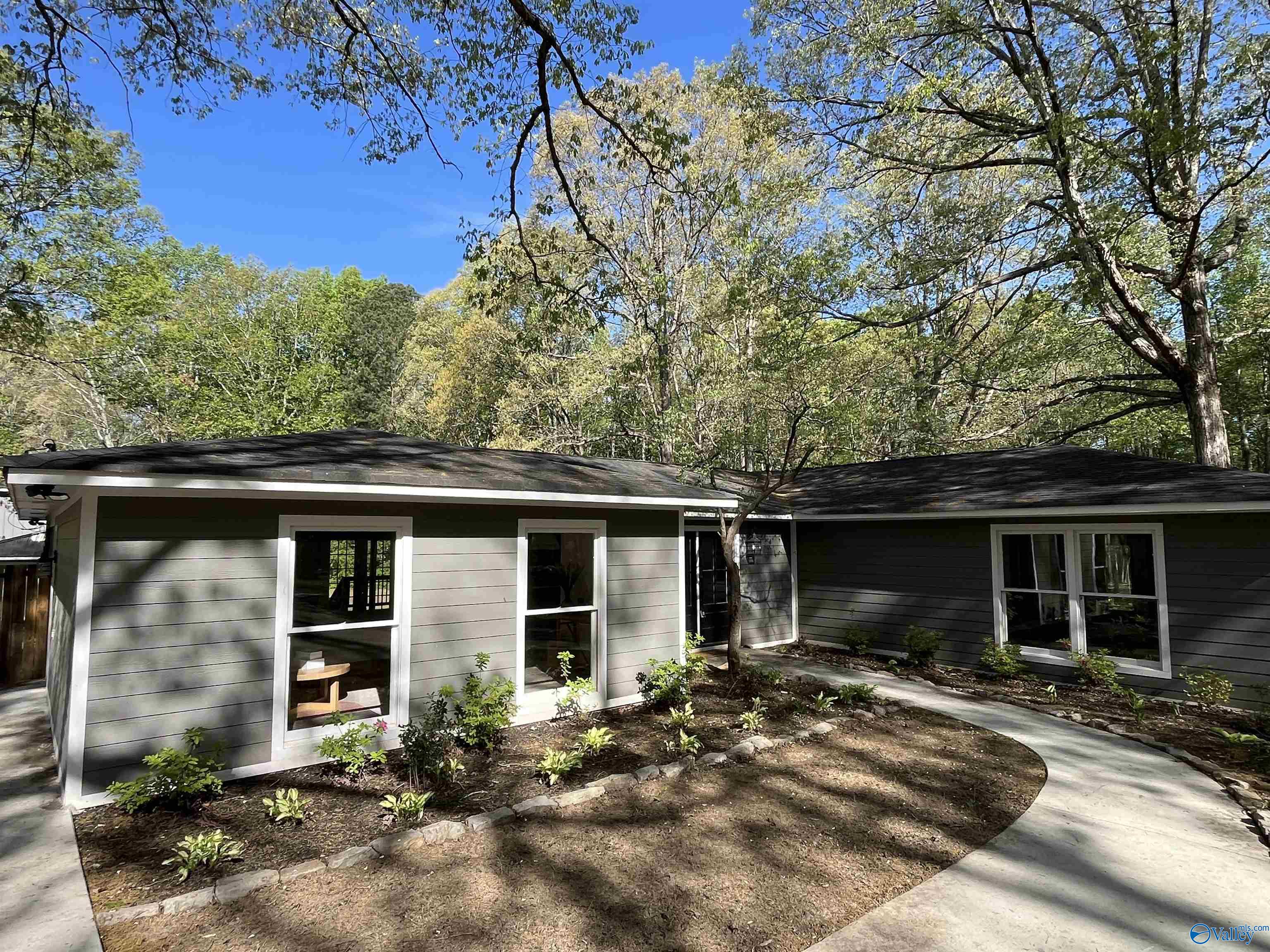 1345 Kelley Drive, Arab, Alabama image 4
