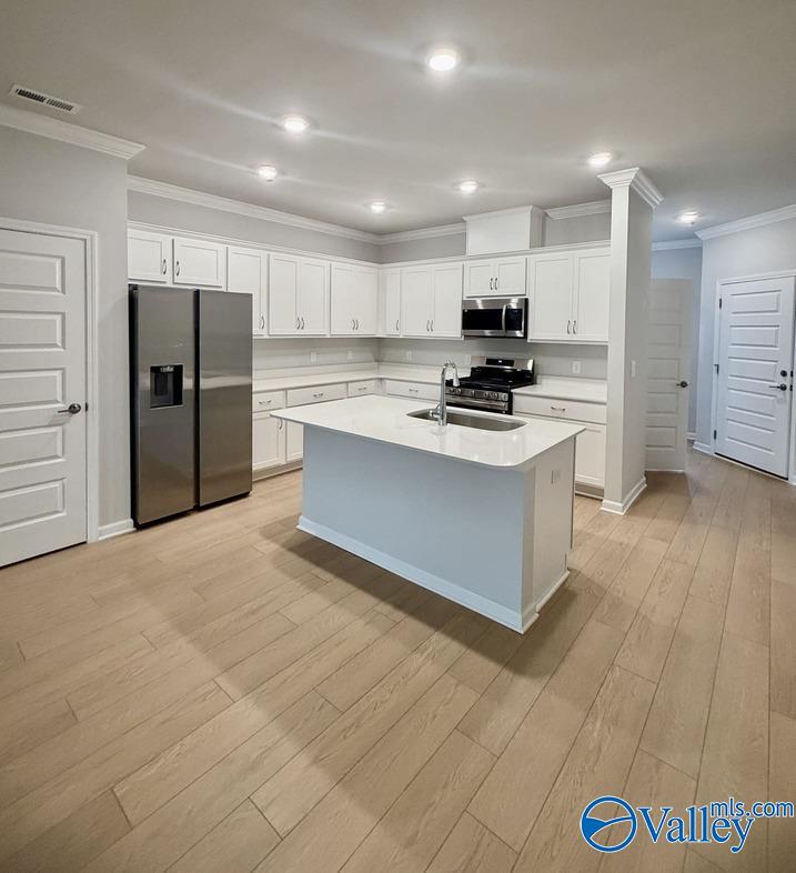 176 Little Britain Street