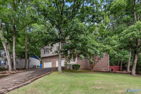 Homes For Rent - 2624 Excalibur Drive<br/> Huntsville, AL 35803