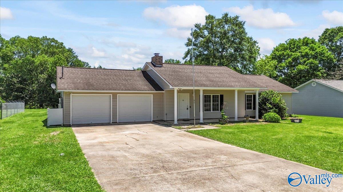 304 Ohara Drive, Albertville, Alabama image 2