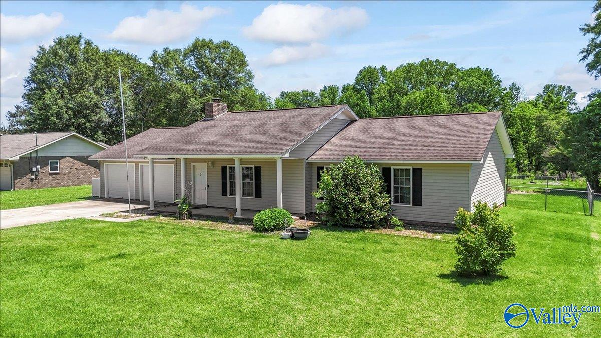 304 Ohara Drive, Albertville, Alabama image 1