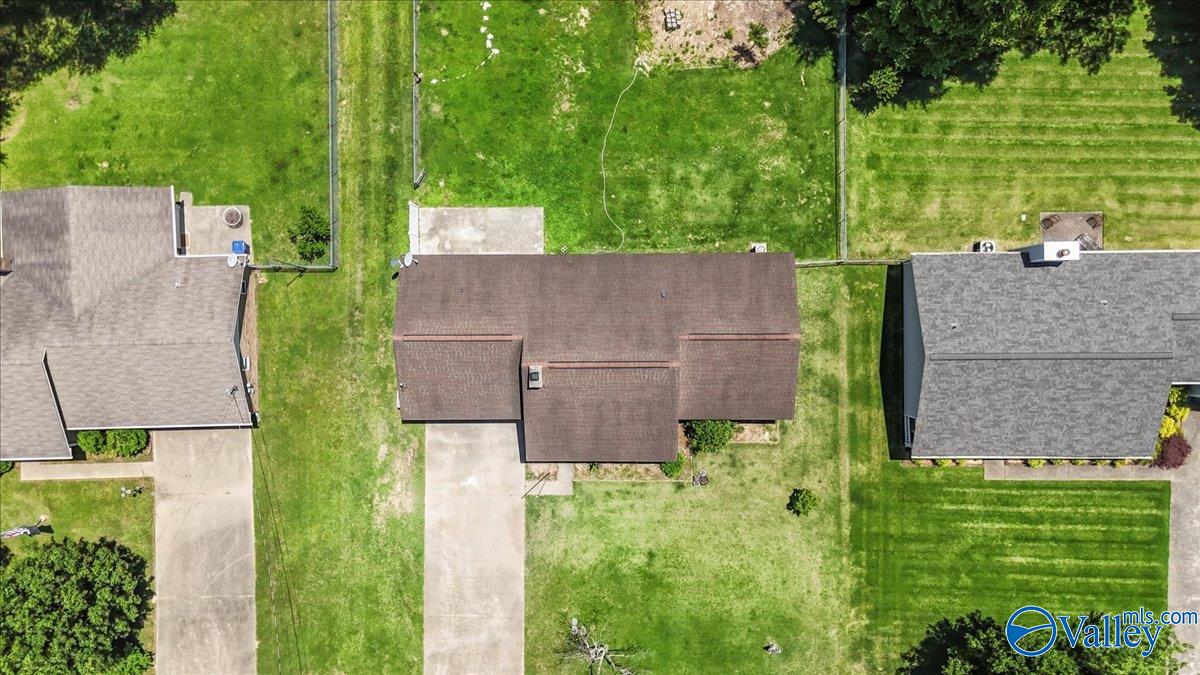 304 Ohara Drive, Albertville, Alabama image 5