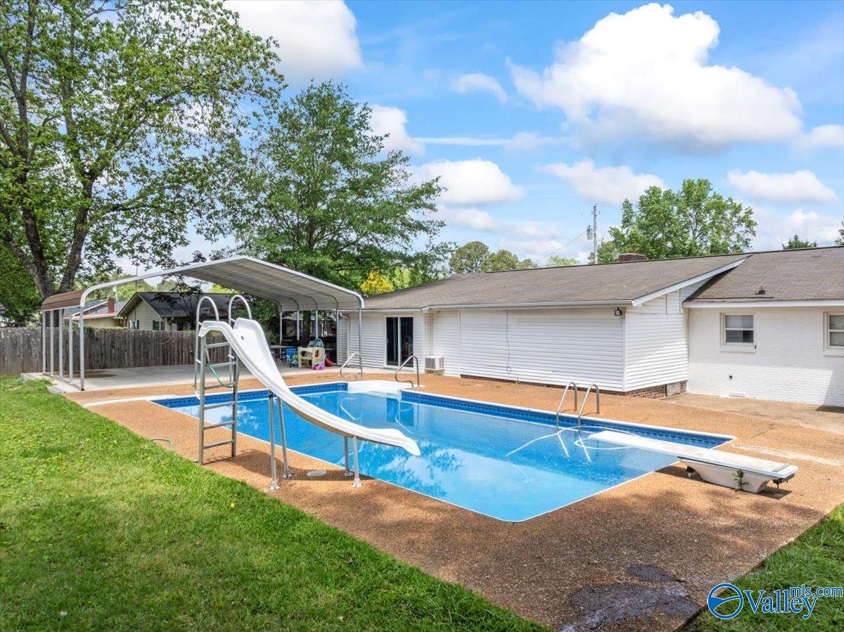 413 Peach Avenue, Albertville, Alabama image 3