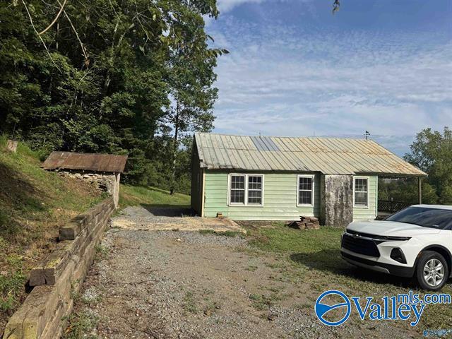 1091 Rocky Hollow Road Houses For Sale in Blountsville