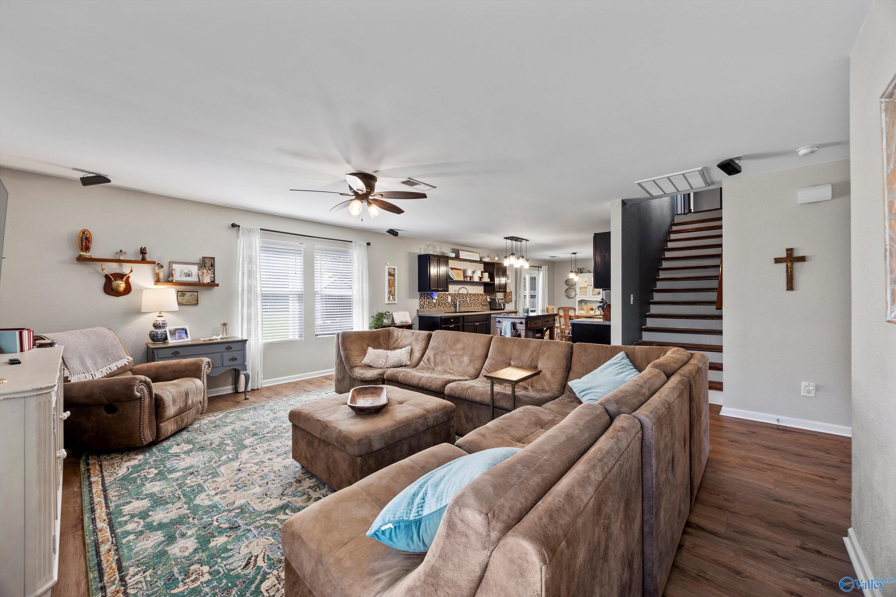 360 Jasmine Drive, Madison, Alabama image 3