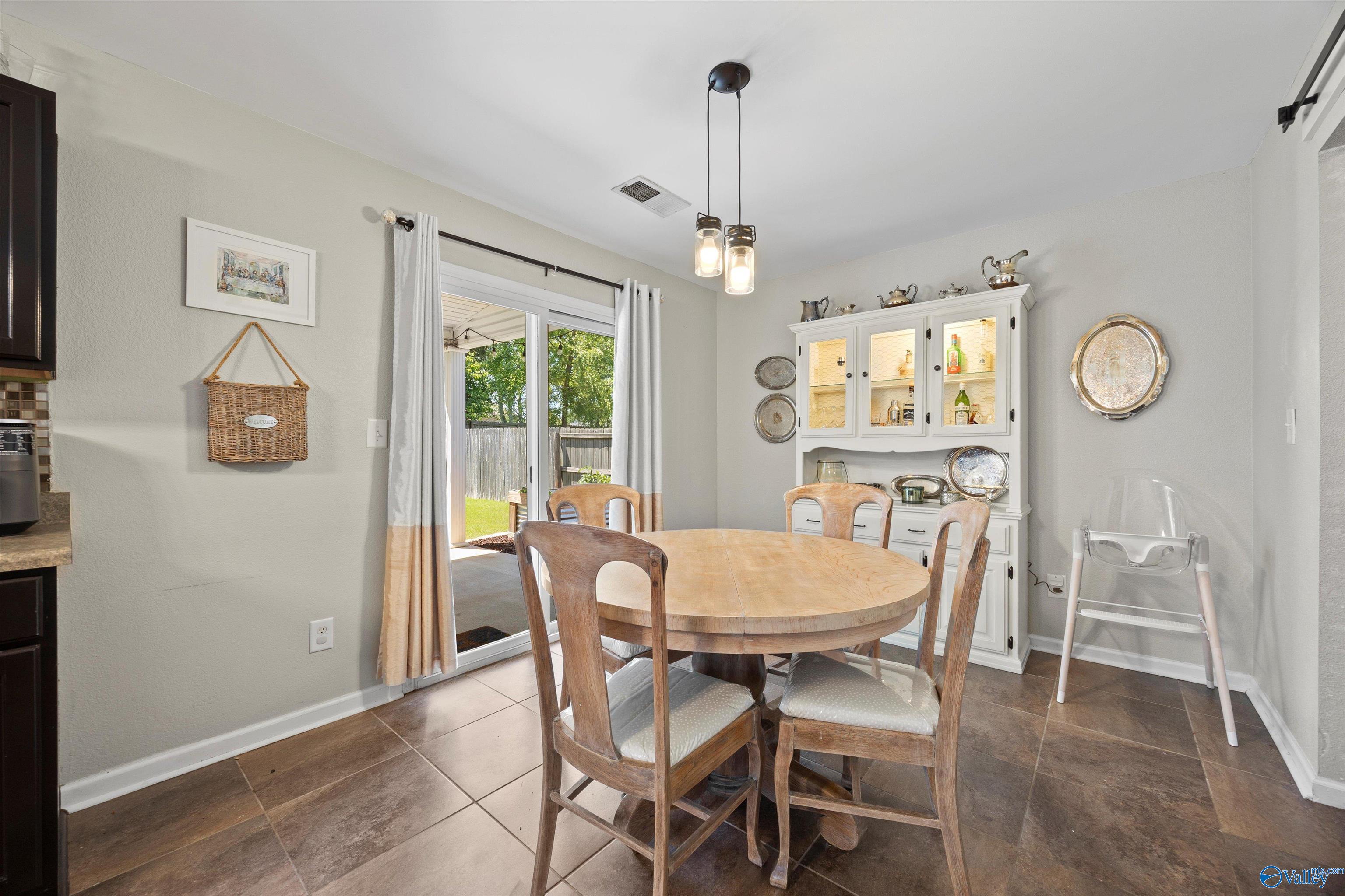 360 Jasmine Drive, Madison, Alabama image 10