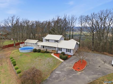 Photo of 585 Bell Point Road, Laceys Spring, AL 35754 (MLS # 21912202)