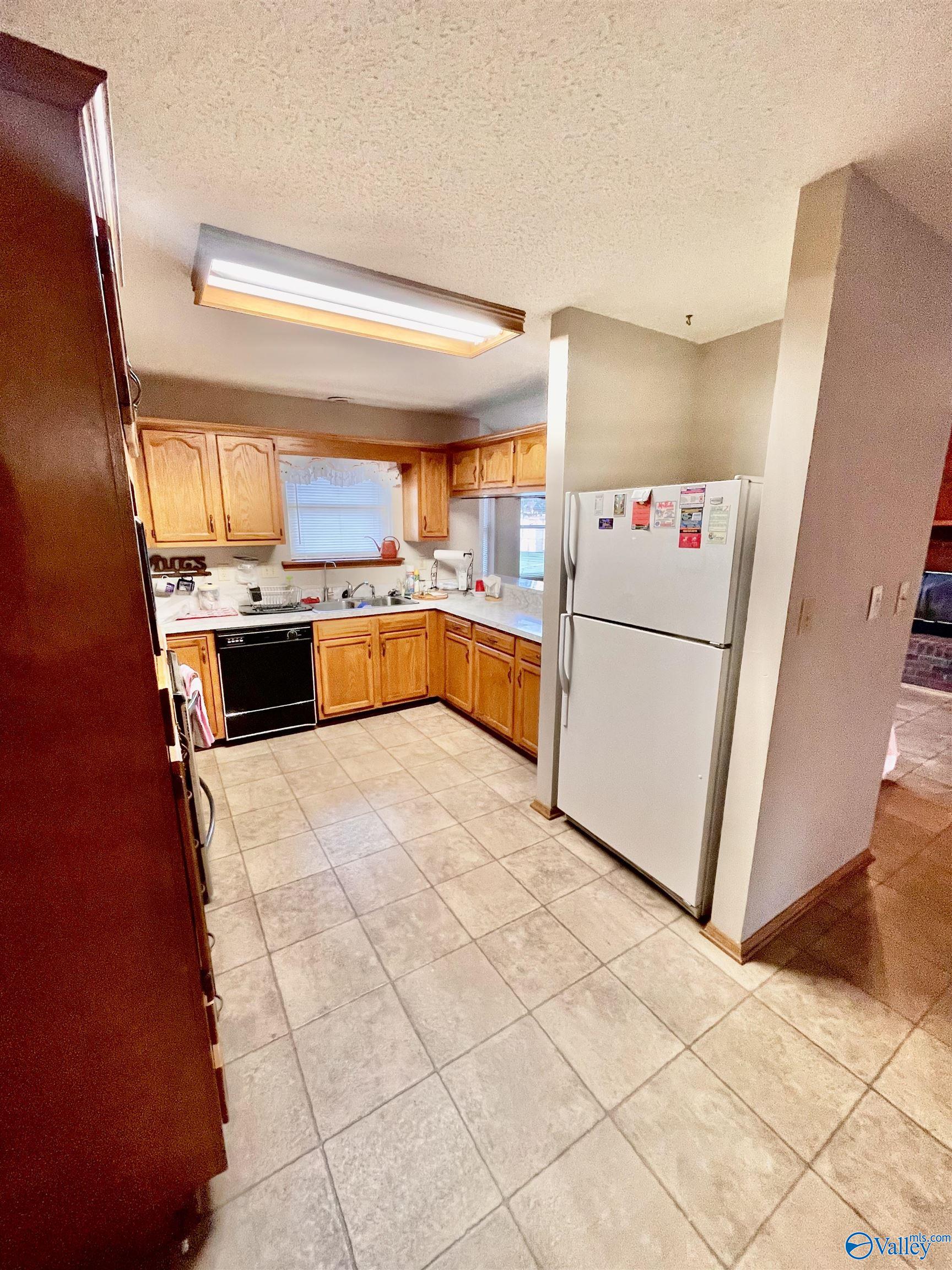 2604 Carlsbad Drive