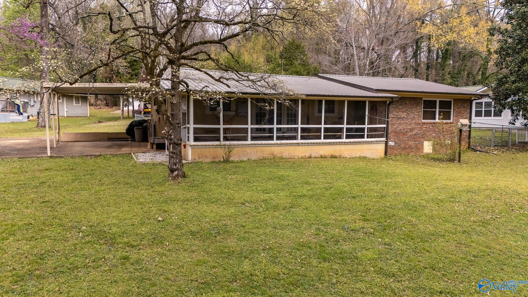111 Elk River Shores Drive, Rogersville, Alabama image 2