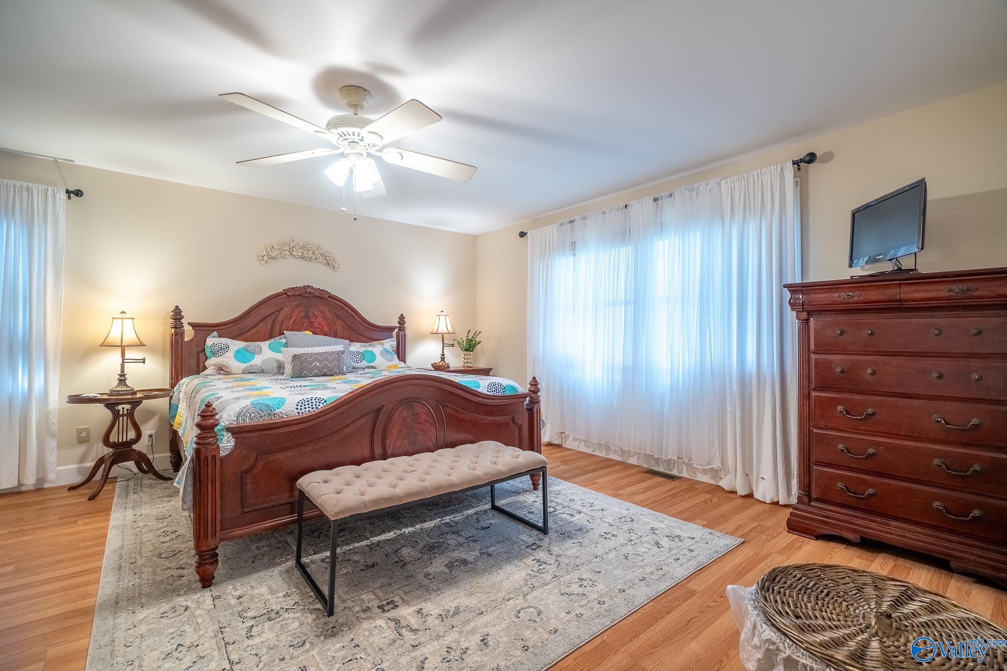 111 Elk River Shores Drive, Rogersville, Alabama image 13