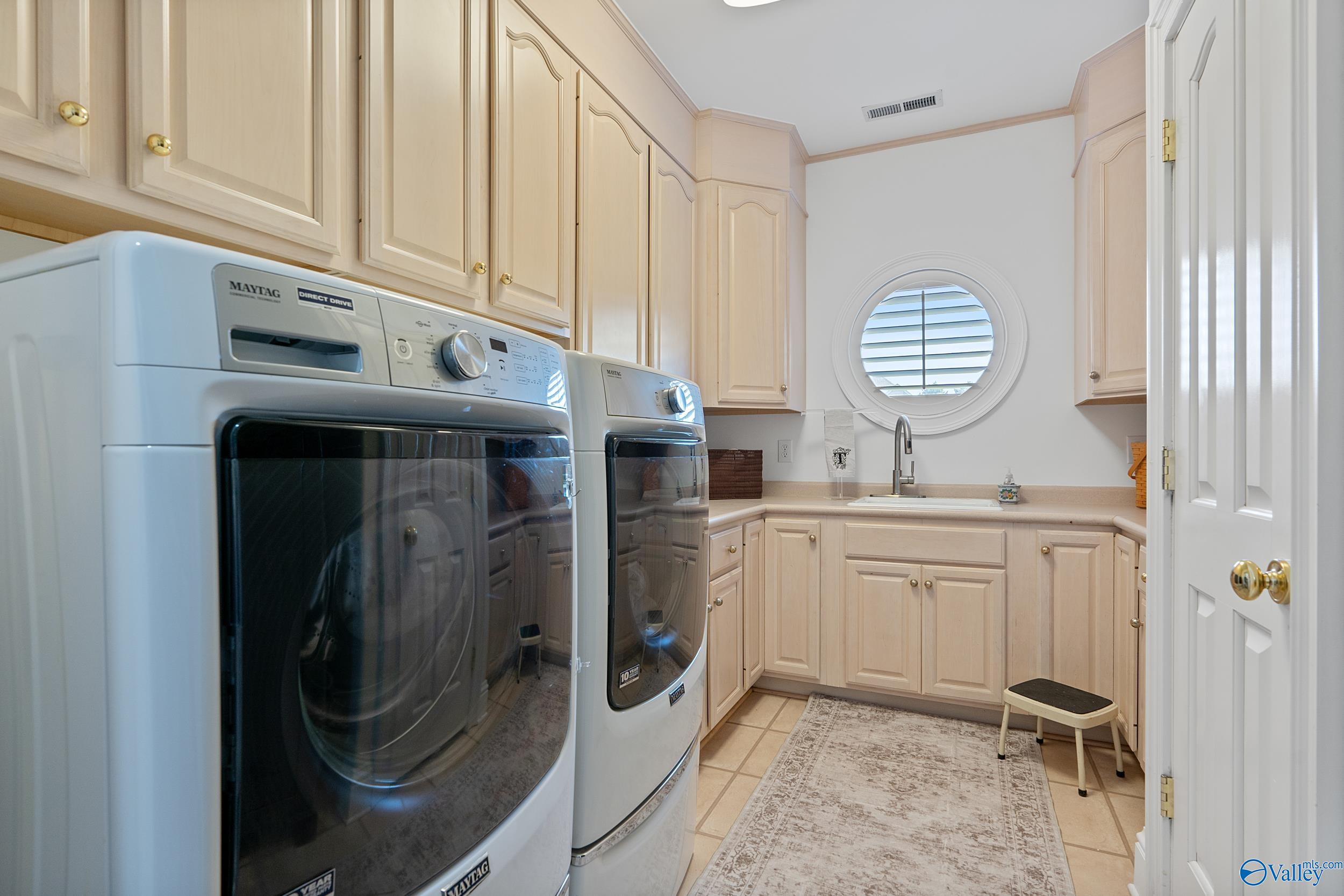 1693 Squire Run, Athens, Alabama image 37
