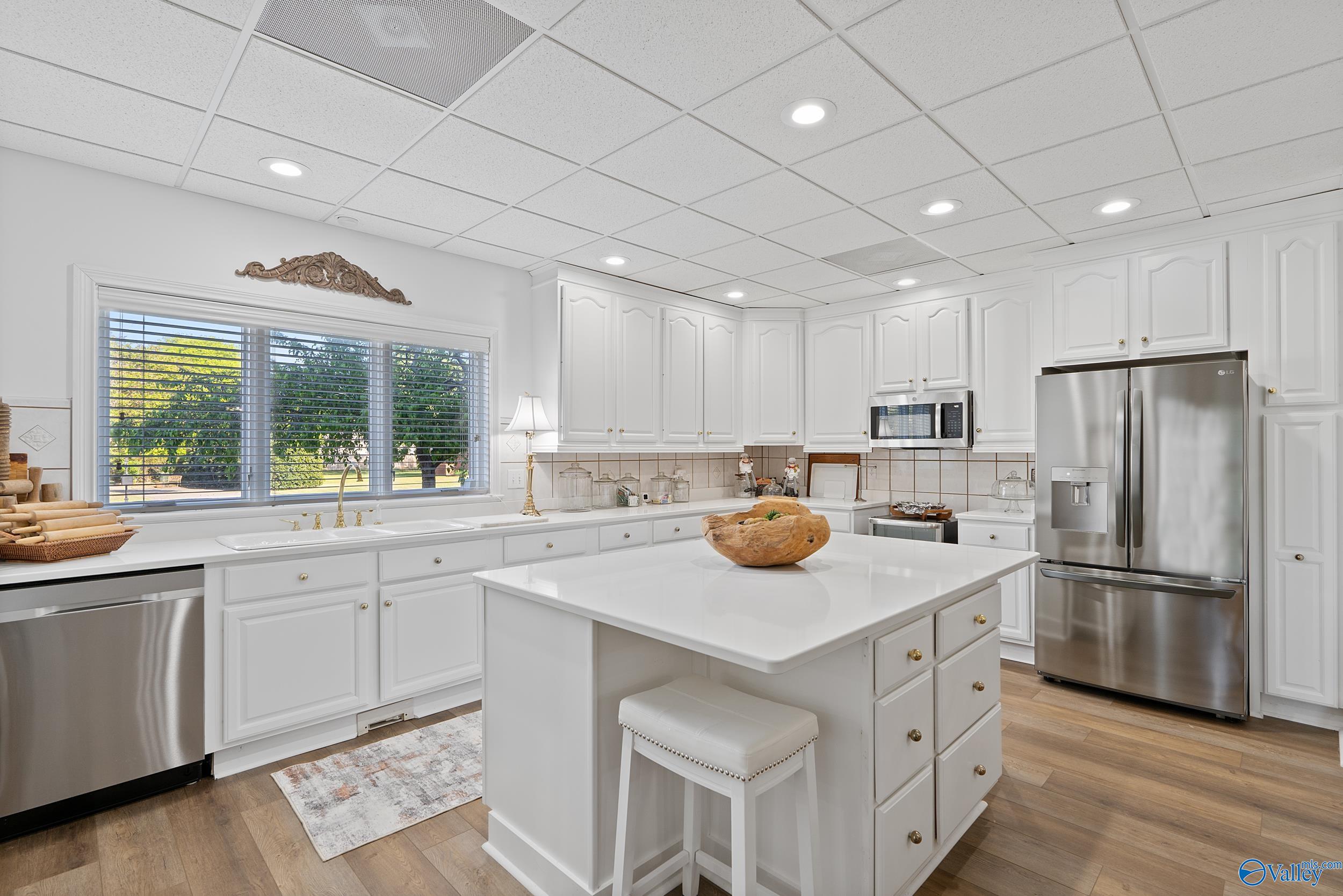 1693 Squire Run, Athens, Alabama image 32